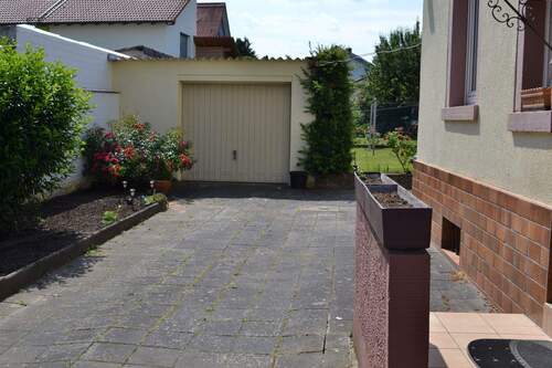 Garagenzufahrt - 