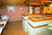Partykeller mit Bar - 