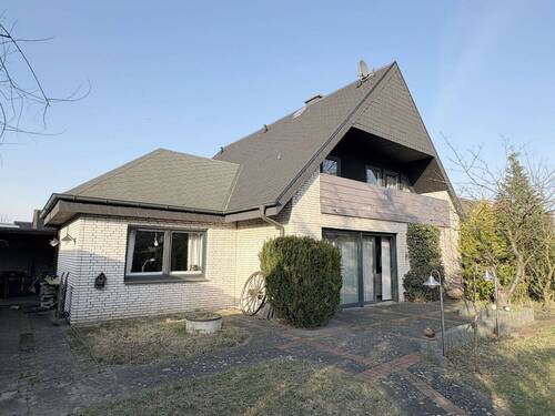 Rückansicht - 5 Zimmer Einfamilienhaus in Warendorf