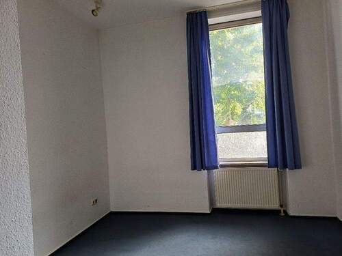EG: Zimmer - 
