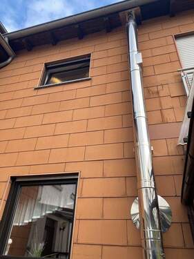 Außenkamin - 7 Zimmer Doppelhaushälfte in Blieskastel