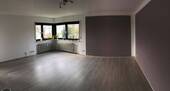 Wohnzimmer - Schöne, helle - unvermietete - 3,5 Zimmerwohnung (87,5 qm) mit Südbalkon