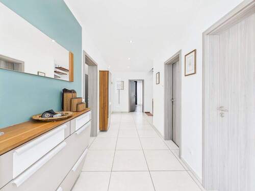 Diele - Einfamilienhaus mit 210,00 m&sup2; in Moosburg an der Isar zum Kaufen