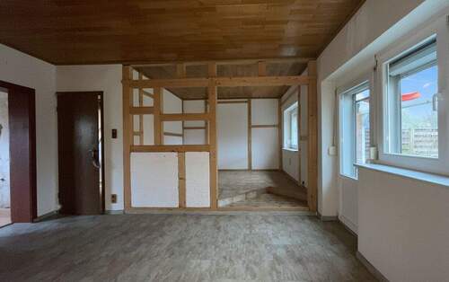 Wohnbereich - Reihenmittelhaus mit 93,50 m&sup2; in Frankfurt am Main zum Kaufen