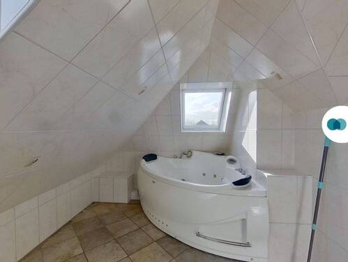 Ansicht III: Badezimmer - 