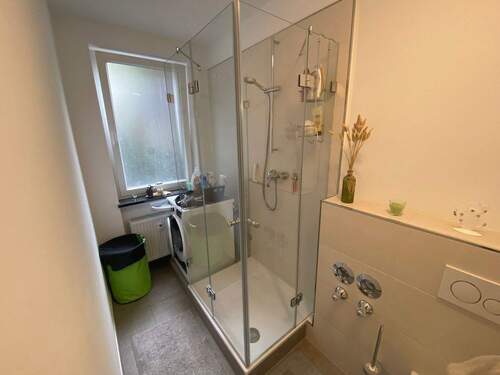 Badezimmer - Etagenwohnung mit 68,00 m&sup2; in Nürnberg zur Miete