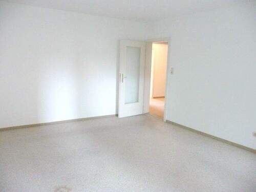 Bild 2 - 3 Zimmer Etagenwohnung zum Kaufen in Straubing