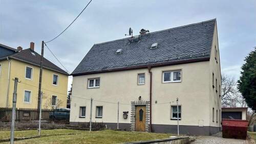 Außenansicht - Viel Raum für Ihre Wohnträume - 109.900,00&nbsp;EUR Kaufpreis, ca.&nbsp; 130,00&nbsp;m&sup2;&nbsp;Wohnfl&auml;che