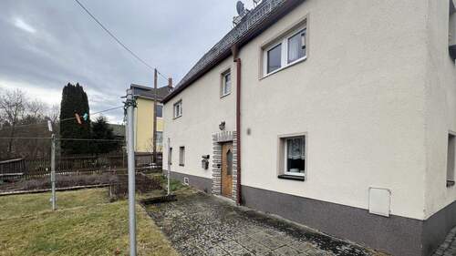 Hauseingang - 6 Zimmer Einfamilienhaus in Rabenau