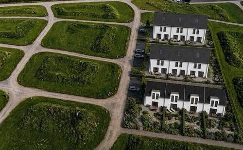 Gesamtbild - Mehrfamilienhaus, Wohnhaus mit 113,00 m&sup2; in Mötzingen zum Kaufen