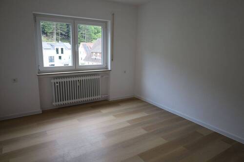 Zimmer 4 - 