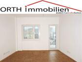 Wohnzimmer mit Balkon - Living Circle D.-Flingern - moderne 2 Zimmer Wohnung mit Fußbodenheizung u. Balkon