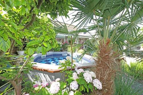 Garten - 3 Zimmer Reihenmittelhaus zum Kaufen in Düsseldorf