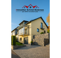 88048 Friedrichshafen Bodensee Renovierte 4 Zimmerwohnung ca. 115 qm mit Garage Terrasse und WiesenGartenanteil