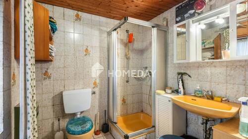 1. OG Badezimmer 1 - 