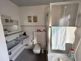 Bad EG - Einfamilienhaus mit 128,00 m² in Rülzheim zum Kaufen