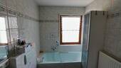 Bad mit Wanne - 