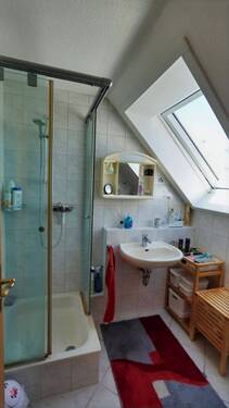 Tageslichtbad mit Dusche DG - 