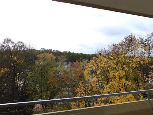 Blick vom Balkon - Machen Sie Ihren Traum von 4 eigenen Wänden wahr!!! Gemütliche 2 Zimmerwohnung mit Balkon