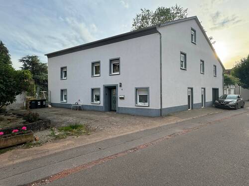 0.jpg - Mehrfamilienhaus, Wohnhaus in Perl