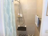 Dusche EG - 
