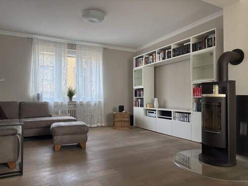 Wohnzimmer - Reihenendhaus mit 115,00 m² in Mönchengladbach zum Kaufen