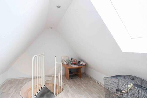 Maisonetteausbau DG Zimmer - 