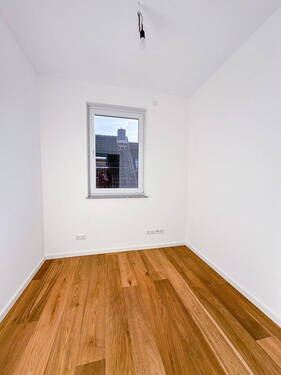 Kl.Zimmer/Büro - 