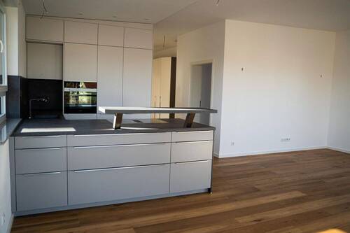 EBK - 3 Zimmer Etagenwohnung in Seligenstadt