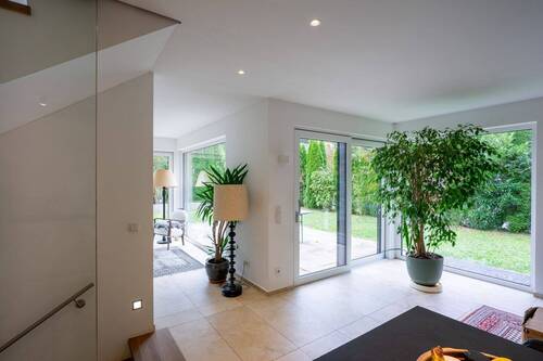 Wohnzimmer Ansicht 2 - Doppelhaushälfte mit 195,00 m² in Neubiberg zur Miete