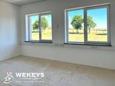 Ausblick - Büro mit Lagerfläche und Weitblick