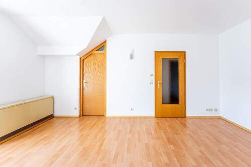 SO200805-1 - 2 Zimmer Etagenwohnung zum Kaufen in Straubing