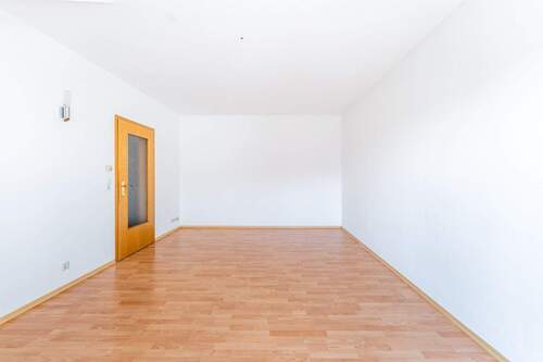 SO200807-1 - 2 Zimmer Etagenwohnung in Straubing