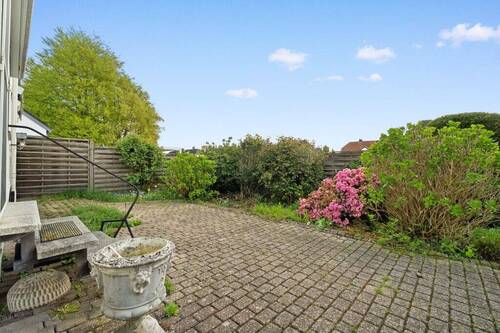 Terrasse mit Garten - 