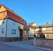EHEMALIGE SCHREINEREI, IDEAL FÜR HANDWERKER!!! Gebäudekomplex mit 2 Wohnungen und Garagen - Philippsthal Heimboldshausen