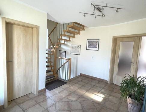 Diele - 5 Zimmer Einfamilienhaus in Arnstadt