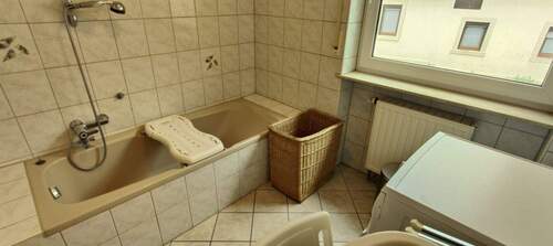 26. EG-Badezimmer.jpg - 