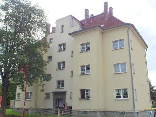 Ansicht Straßenseite - 2 Zimmer Etagenwohnung in Bischofswerda