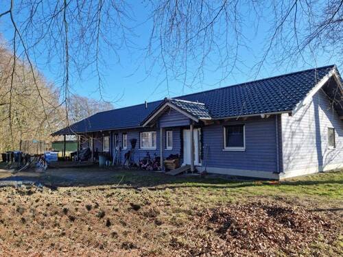 Titelbild - Volksbank Immobilien: Wohnen mit Weitblick - großes, ebenerdiges Haus aus 2017!