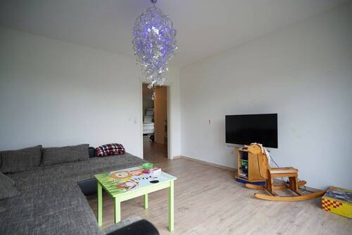 Wohnzimmer (WE links) - 6 Zimmer Einfamilienhaus in Schiffdorf / Wehden