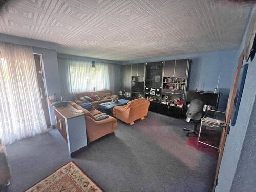 Bild 1 - Großes Reihenmittelhaus zentral und ruhig in Bad Abbach gelegen