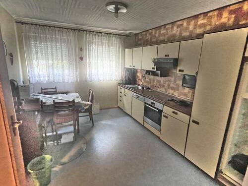 Bild 2 - 6 Zimmer Reihenmittelhaus zum Kaufen in Bad Abbach