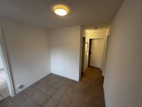 Flur / Eingangsbereich Bild 2 - 
