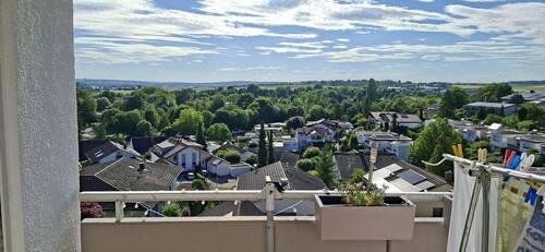 Blick aus dem Balkon - Neues Zuhause - 1.000,00&nbsp;EUR Kaltmiete, ca.&nbsp; 90,00&nbsp;m&sup2;&nbsp;Wohnfl&auml;che