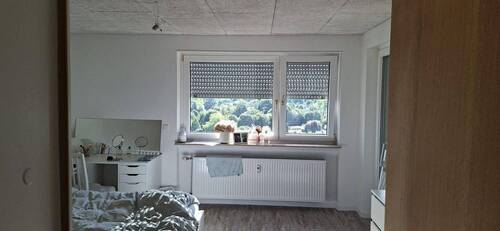 Kinder Zimmer - Etagenwohnung mit 90,00 m&sup2; in Steinheim zur Miete