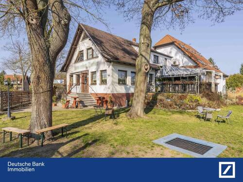 Hausansicht - Hotel und Gastronomie vor den Toren Berlins!