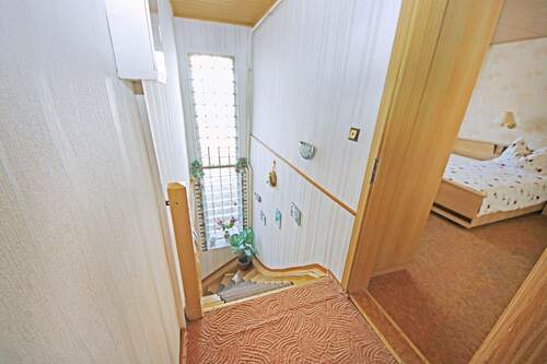 Flur- / Treppenbereich im OG - 
