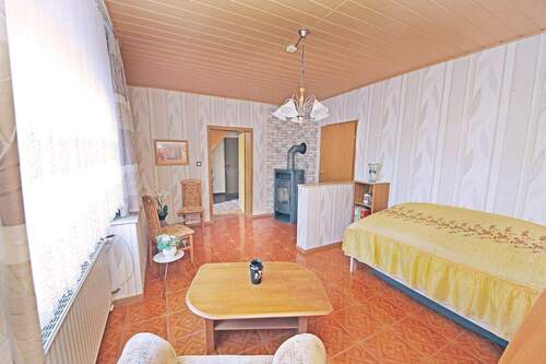Wohnzimmer im EG - 