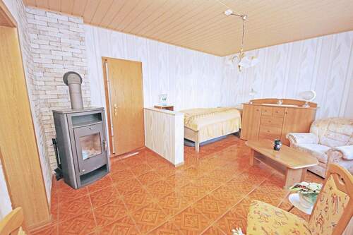 Wohnzimmer im EG - 