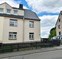 *** Doppelhaushälfte mit Potenzial und Garten in Neukirchen *** - Neukirchen/Erzgebirge Adorf